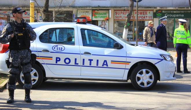 Veste bună pentru polițiști: noile Loganuri vor avea girofaruri și sirene! - 28mailoganuri-1432808904.jpg