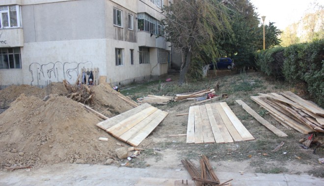 Distrugerea Constanței continuă: Dezastrul de pe strada Tulcei - 28septdezastrutulcei4-1348853454.jpg