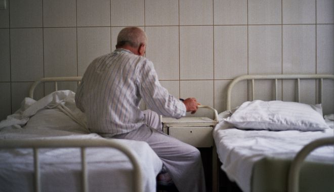 Un pacient internat la spitalul de psihiatrie din Focșani a rănit doi asistenți medicali - 290029-1567697754.jpg