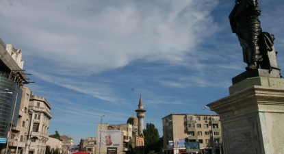 De ce vrea statuia lui Publius Ovidius Naso să plece la Roma? - 29501df08e5d9ae59e432e4f188d3735.jpg