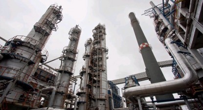Cerere de respingere a hotărârii guvernamentale privind privatizarea Petromidia SA - 29aad2d4225f20206155d46f9f3a09a0.jpg