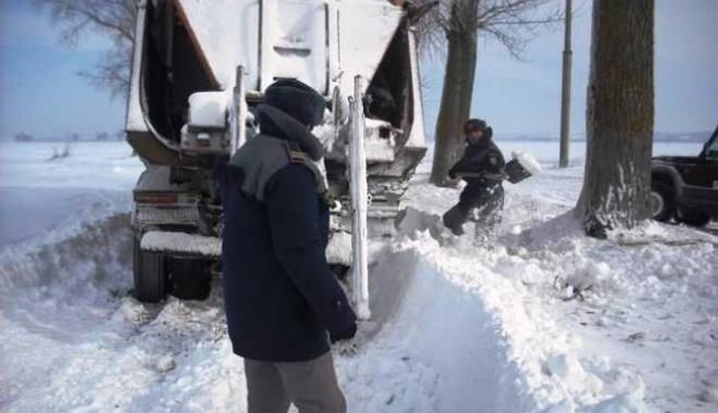 SALVAȚI dintre NĂMEȚI, de polițiști - 29decembriesalvatidepolitisti-1419853088.jpg
