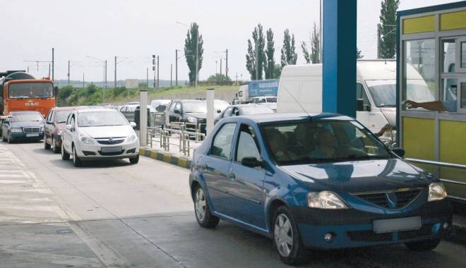 Fără COZI INTERMINABILE pentru TAXA DE POD de la Fetești - 29maitaxafetesti-1432896994.jpg