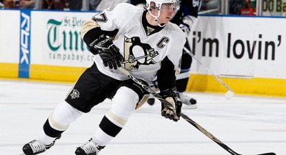 10.000 de dolari pentru crosa și mănușa lui Sidney Crosby - 2a74ea5a5751d05390c13e79109ae192.jpg