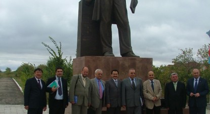 Institutul de Turcologie, intermediarul primei vizite a unei delegații universitare din România în Kazahstan - 2aa7a966cf489fc207727abd079f3171.jpg