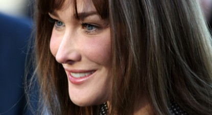 Carla Bruni Sarkozy, însărcinată cu gemeni - 2b4aef9238605280ba653a70276d137a.jpg