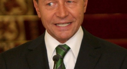Președintele Băsescu solicită Parlamentului și Guvernului adoptarea în regim de urgență a Codurilor de procedură penală și civilă - 2b9cb28c6a77bb24782dbd9ed96334c4.jpg