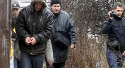 A pus mâna pe cuțit și și-a făcut singur dreptate - 2c7b8b128969fa101ea12f96959eea18.jpg