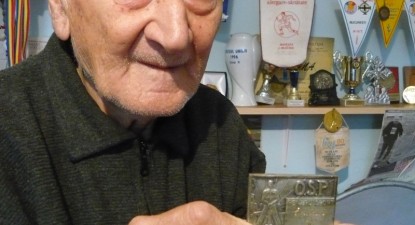Atletul veteran Traian Petcu l-a bătut la genuflexiuni pe dr. Petru Groza - 2d208557bb75fed6fd2cd5e0e5de2fc8.jpg