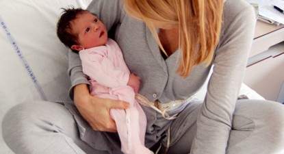 Hepatita moștenită de la mamă pune în pericol viața bebelușului - 2f78c31a43df5c9657a3cba633334a40.jpg