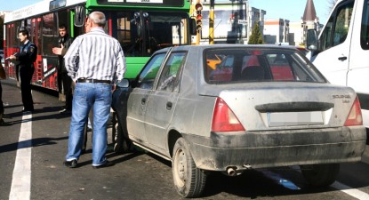 Autobuze ale RATC, implicate în două incidente rutiere produse în Constanța - 2f84e66647cce0337d4a8057c68d9a4f.jpg
