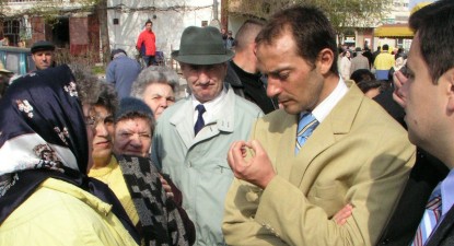 Mazăre face economie, dar nu cu verii și prietenii lui - 2ffafa56e33d1b523f07c1eaa784740a.jpg
