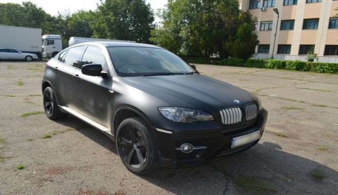 Cum a rămas un tânăr de 28 de ani fără BMW X6, direct în trafic - 3-1536840463.jpg