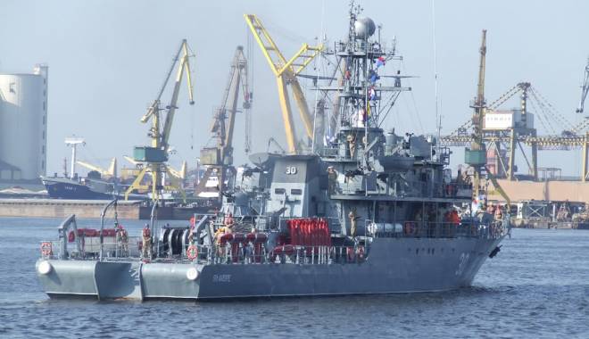 Dragor maritim românesc, alături de Forțele NATO - 30-1454338746.jpg