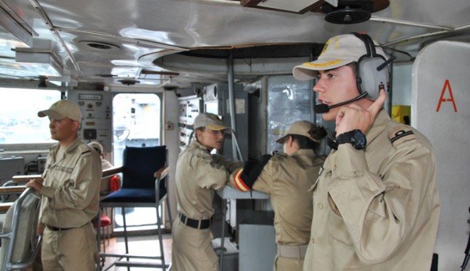 Peste 300 de marinari români participă la NATO Breeze 2014 - 300demarinari8iulie-1404839392.jpg