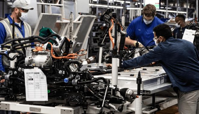 300 de milioane de euro pentru investiții în industria prelucrătoare - 300demilioanedeeuro-1667488218.jpg