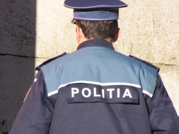 Polițist constănțean bătut de trei suspecți de furt - 30decembriepolitistagresat-1388410280.jpg