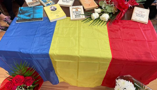 Programul evenimentelor organizate de Primăria Cumpăna cu prilejul Zilei Naționale a României - 31544196414704884141539118744789-1669714239.jpg