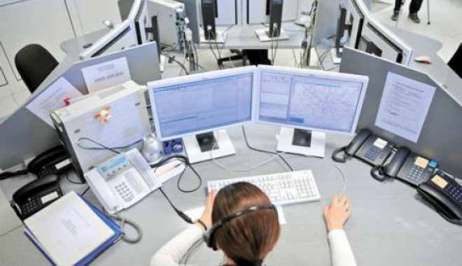 Jumătate dintre apelurile la 112 din 2012 au fost false! - 3154apeldeurgenta11360666746-1360708374.jpg