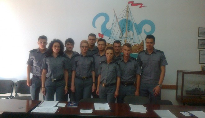 Zece tineri polițiști au fost încadrați la Garda de Coastă - 31iuliegardanoipolitisti-1406804414.jpg