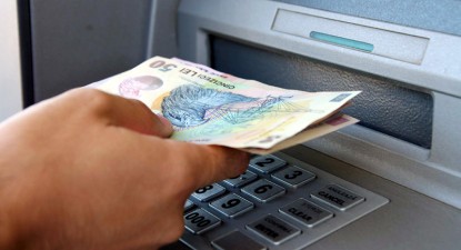 Una dintre persoanele reținute în cazul falsificatorilor de carduri este din Constanța - 324ce9339186f4e11fb5ebd5d3ea5f05.jpg