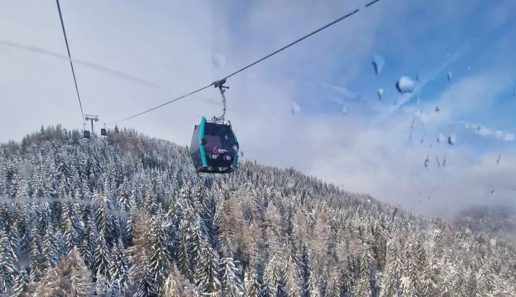Program special al instalaţiilor de transport pe cablu de la Sinaia, în prima zi a anului - 32544226986472873086770935316953-1735726768.jpg