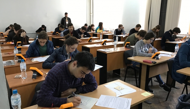 Elevi români, medaliați cu aur și argint la Olimpiada Asiatică de Fizică - 337518536526664234223o-1494411663.jpg