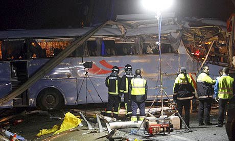 ACCIDENT TERIBIL cu un AUTOCAR ROMÂNESC, ÎN UNGARIA - 340028accidentautocarap-1391841153.jpg