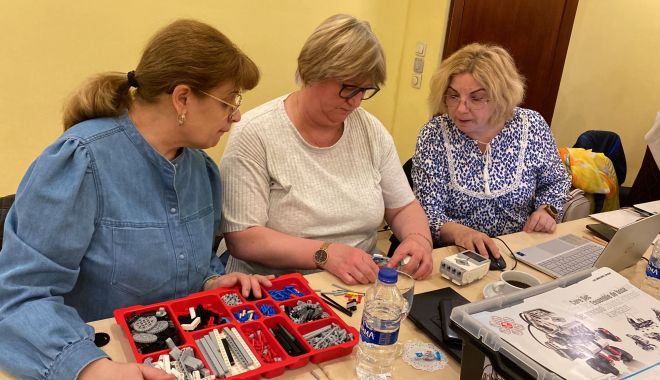 12 cadre didactice ale Liceului ”C.A. Rosetti”, beneficiarele unui curs de formare la Istanbul - 34280352093352768779958267851265-1683186883.jpg