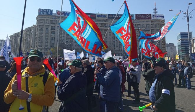 Revoltă printre angajații care vor rămâne fără facilitățile fiscale la salarii. Constructorii se pregătesc de proteste