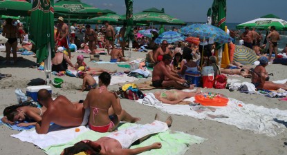 Aproape 35.000 de turiști pe litoralul românesc - 35ff5085cd51fc32f70c47ae0e038665.jpg