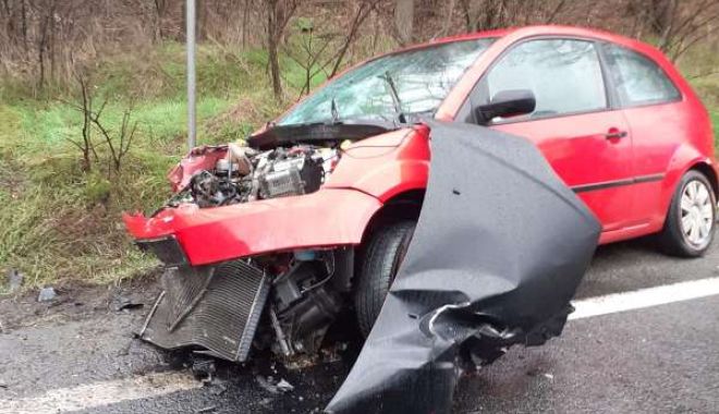 Tragedie rutieră, în această dimineaţă! Un bărbat şi-a pierdut viaţa - 361bcd90597248abba6d11fde740b3fa-1670237363.jpg