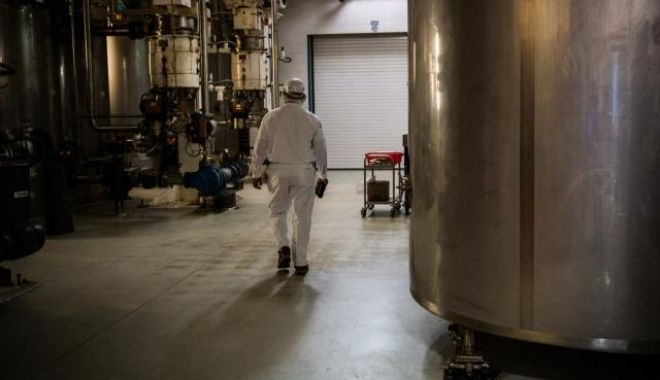Ciocolată contaminată, după ce doi muncitori au căzut în cuva de producție - 3646fea6a2a6d8496843c4950f8b197f-1676291689.jpg
