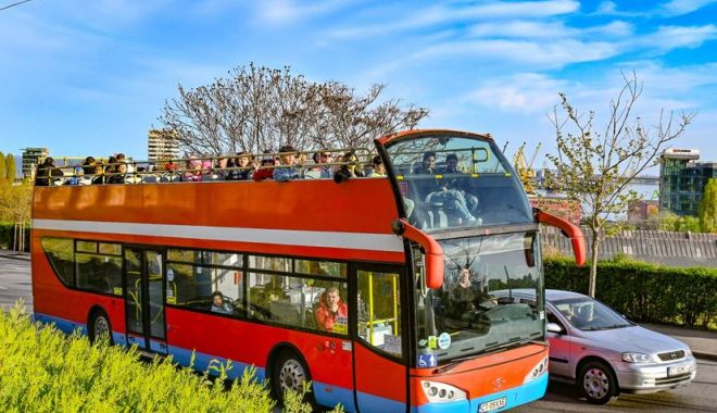 Autobuzele care deservesc linia City Tour nu mai ajung la Cuibul Reginei - 37674378772677219944772373116608-1694613793.jpg