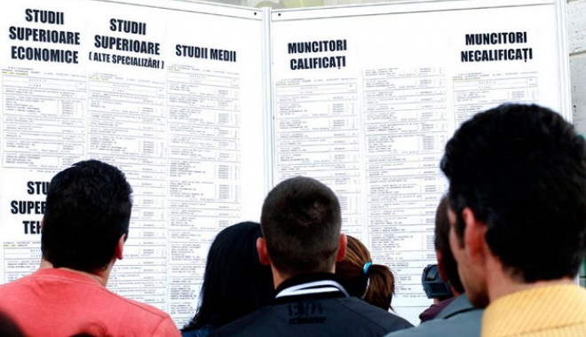 AJOFM/ Câți absolvenți s-au înregistrat pentru indemnizație de șomaj - 3825834mediafaxfotoadriancojocar-1347368674.jpg