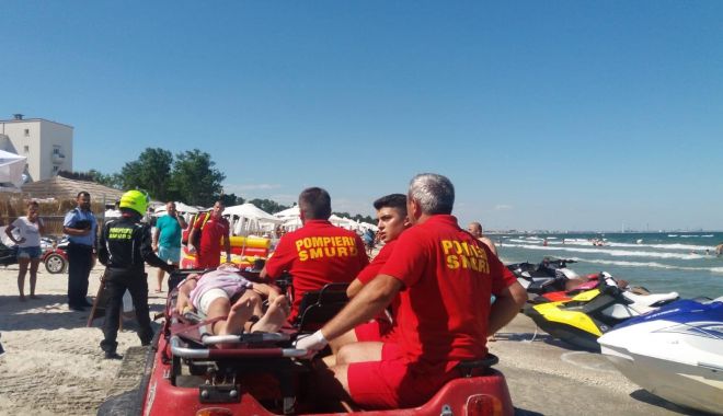 Un skijet s-a ciocnit de stabilopozi în Mamaia. SUNT DOUĂ VICTIME! - 38769059165648945780728129935069-1533732374.jpg
