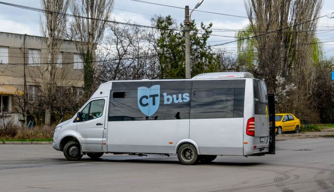 Mai multe autobuze opresc temporar la câțiva metri după stație, în urma unei avarii - 38776086874266120119215612602891-1697008713.jpg