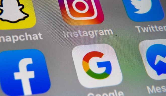 Cum poţi să îți transferi pozele de pe Facebook în Google Photos sau Dropbox - 3881-1600431256.jpg
