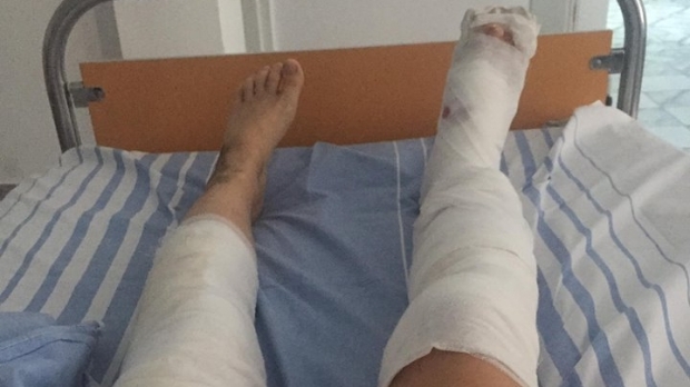 Una dintre victimele jandarmilor de la protestul de vineri își caută salvatorul - 38923513225819596754141483785174-1534077261.jpg