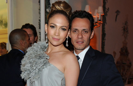 Marc Anthony a cerut în mod oficial divorțul de Jennifer Lopez - 3907302258-1334221604.jpg