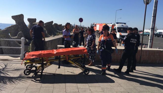 TENTATIVĂ DE SUICID, ÎN ZONA VRAJA MĂRII! O FEMEIE AMENINȚĂ CĂ-ȘI IA VIAȚA - 39101018219227662768553313362707-1534143469.jpg
