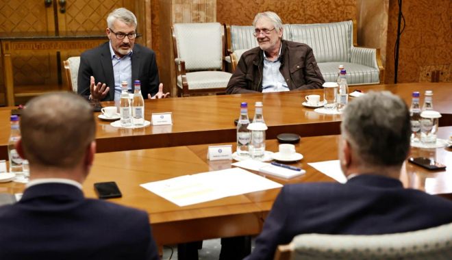 Ciolacu susţine recunoaşterea proiectului Via Transilvanica drept traseu pedestru de interes naţional - 39535596187070924775897362131778-1698422936.jpg