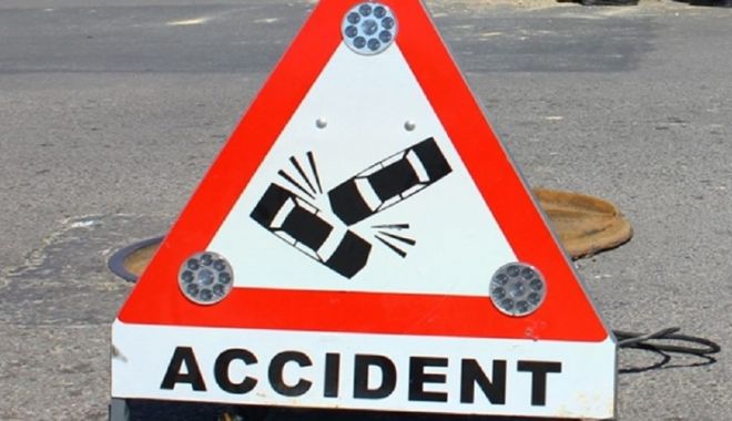 Accident rutier la Constanța, după ce un șofer nu a păstrat distanța în mers - 3a095e2e2fdab0a0eb843a4f3a6bcea2-1569656974.jpg