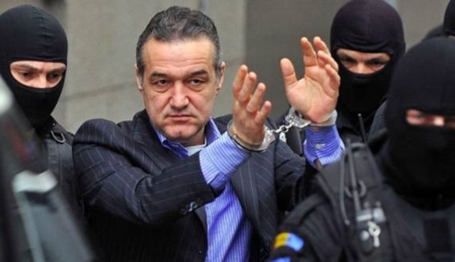 Petiția lui Gigi Becali, la Inspecția Judiciară - 3apriliegigibecalipetitie-1396529894.jpg