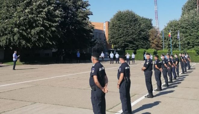 Jandarmi avansați în grad, la Constanța - 3augustjandarmiavansati3-1596441106.jpg