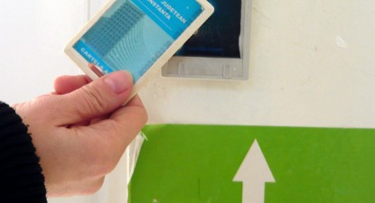 Trafic cu cartele de acces în Spitalul Județean - 3dd074037564995e50e7fbea851bba0a.jpg