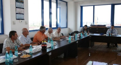 Șomerii și-ar găsi mai ușor de muncă dacă autoritățile locale s-ar implica mai mult - 3e50ca86fdcdd0a6aae61164aa80c9db.jpg