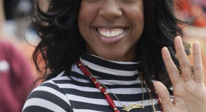 Kelly Rowland va primi 100.000 de euro pentru concert - 3e60378a5dd096f82f27912f135834bb.jpg