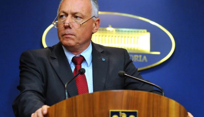 România trebuie să găsească alternative la mixul actual de energie pentru a scădea emisiile nocive - 3laszloborbelygov19758600-1605033575.jpg