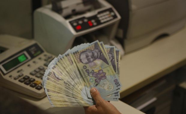 Două firme fantoma și un prejudiciu de 24 milioane - 4-1316680213.jpg